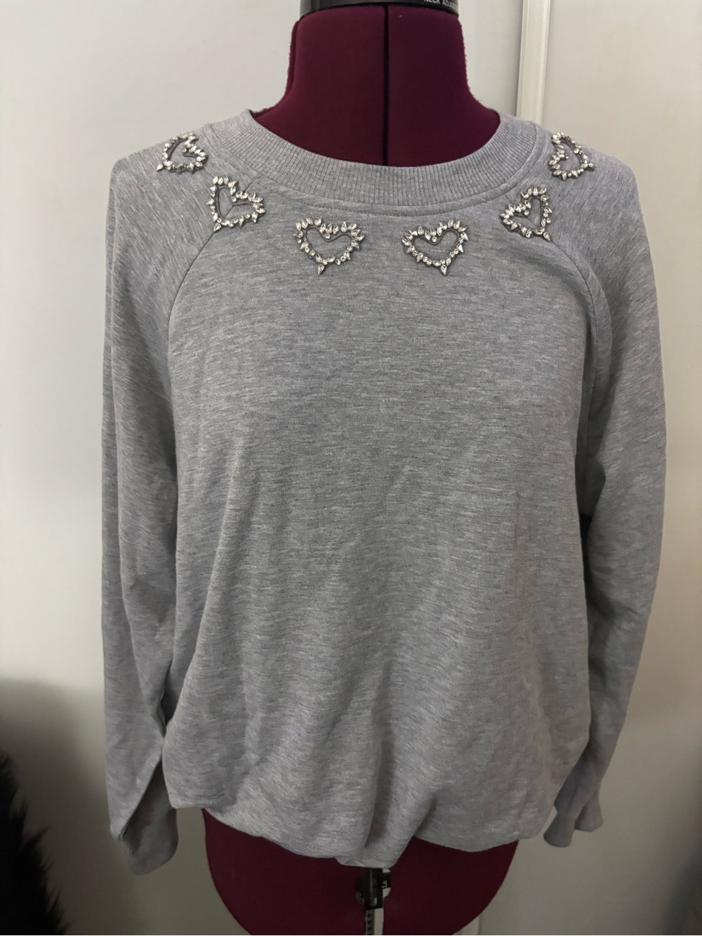 NWT Marled Embellished Heart Crewneck Sweater- Gray, Size Medium